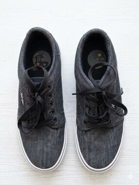 Maui and Sons Charcoal Denim Canvas Low Top Skate Shoes Sneakers Size 8